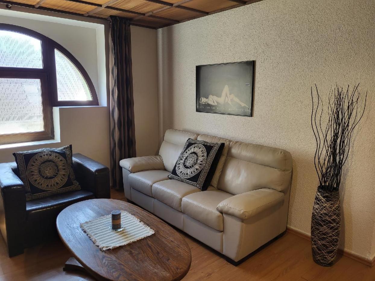 Sunflower Prague Apartments And Suites Eksteriør billede